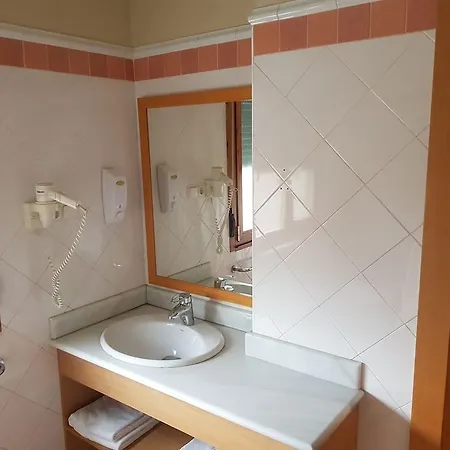 Hospedium Puerta Vadinia Hotel 3*