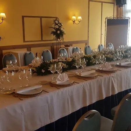Hotel Hospedium Hotel Spa Puerta Vadinia Cistierna